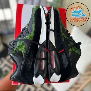 NIKE AIR MAX 90 | “Green Python” 2019 | SIZE 9.5 M